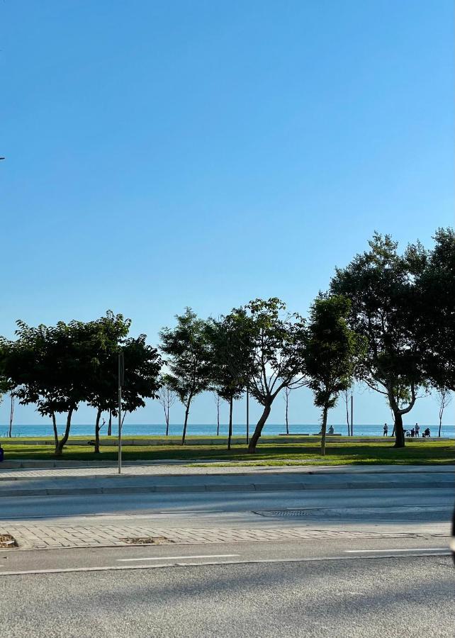 Sea View Apartment Vlorë 外观 照片